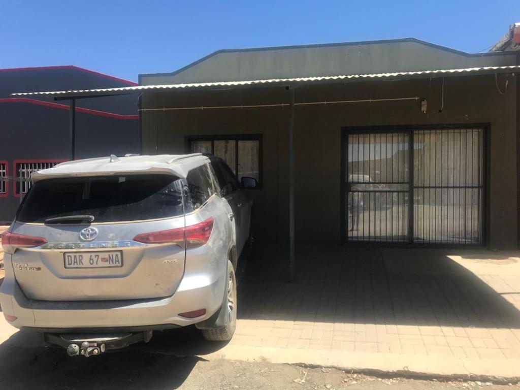 Urbanlife Keetmanshoop Accommodation Exterior photo